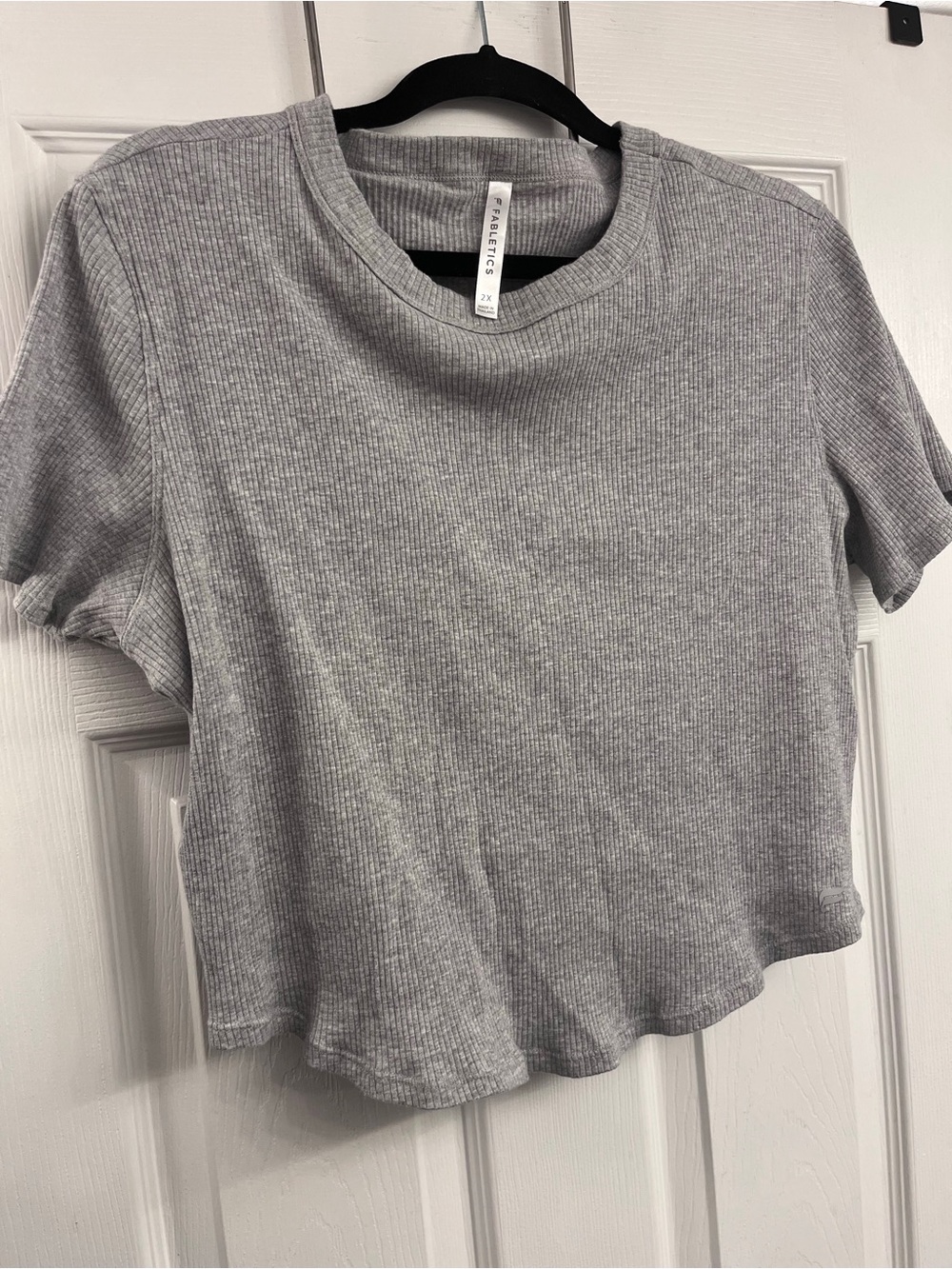 Fabletics Snug Fit Baby Tees 2X Bundle – Black & Gray – Good condition
